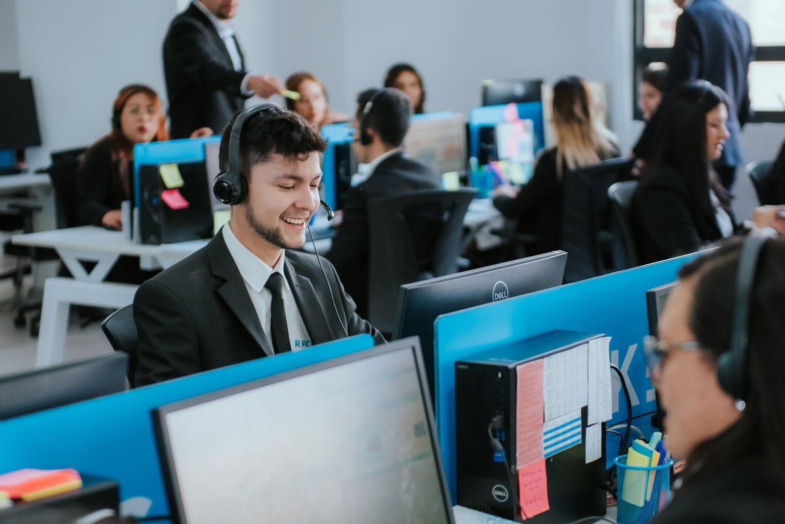 Delivering Seamless Customer Experiences